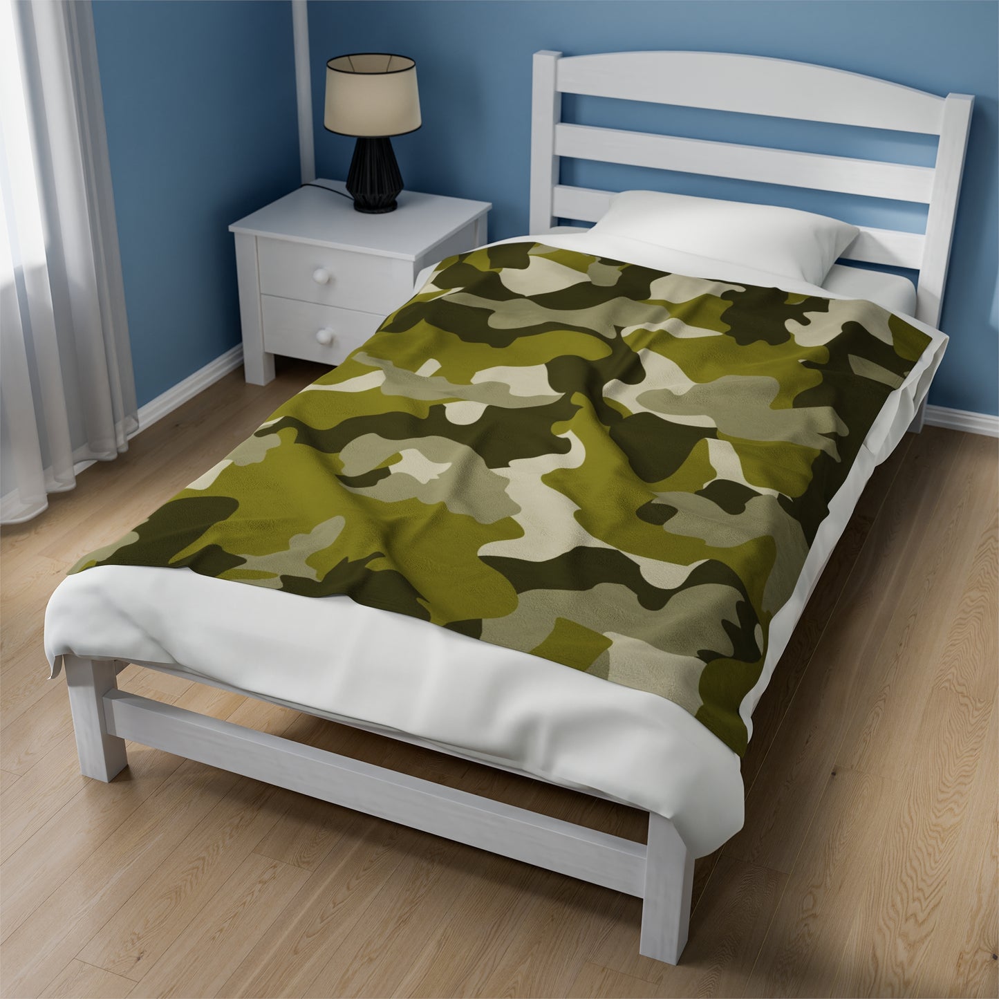 Green Camouflage Velveteen Plush Blanket, Cozy Warm Throw Blanket
