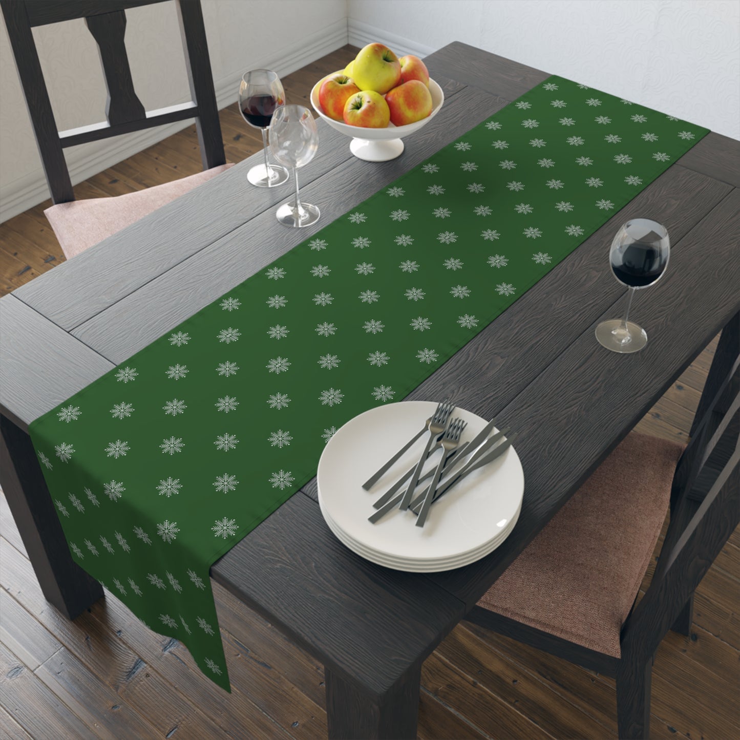 Green Christmas Table Runner, Elegant Table Decoration, Holiday Table Cloth