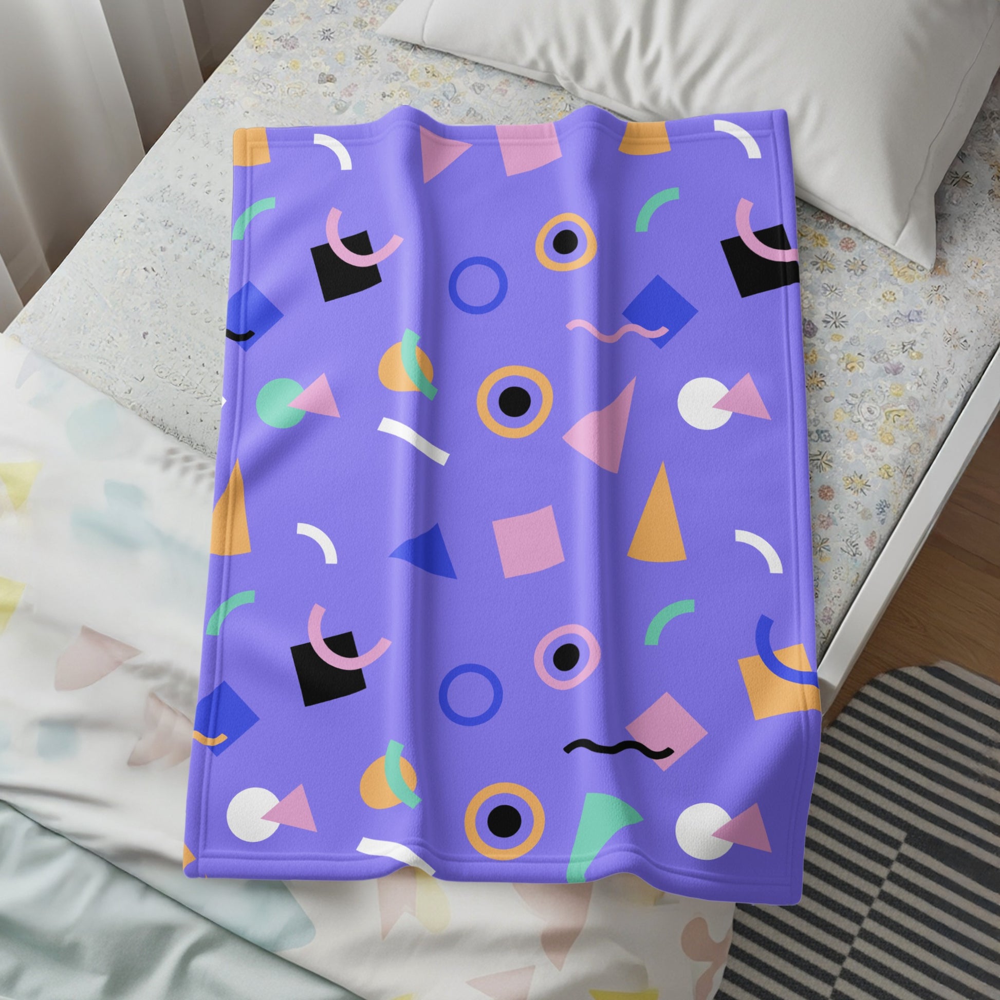 Colorful Geometric Shapes Design Decorative Blanket