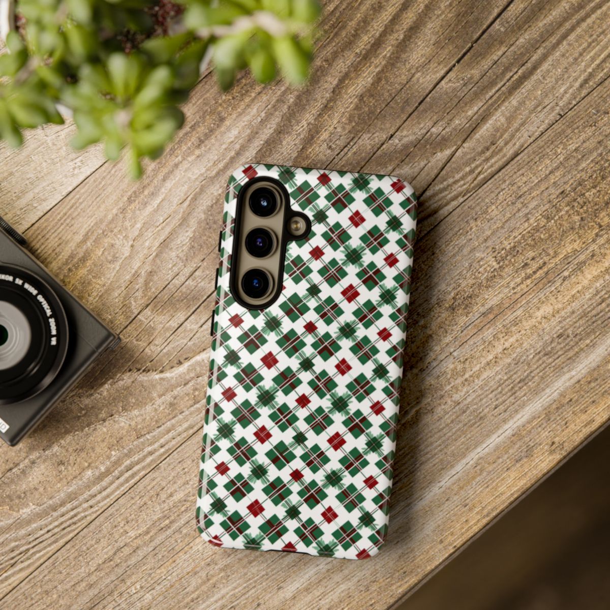 Patterned Argyle Design Protective Phone Case Accessory
